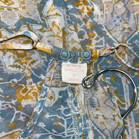 Sun & Shadow Sleeveless Tunic Tank Women's Size Small Flowy Sheer Open Front - Picture 9 of 9